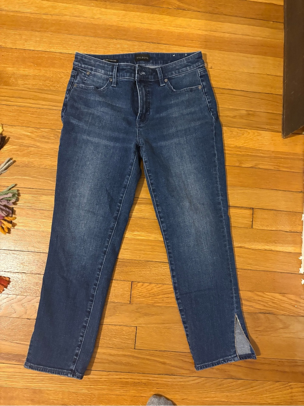 Talbots Indigo Slim ankle Jeans with glittery Side Slit